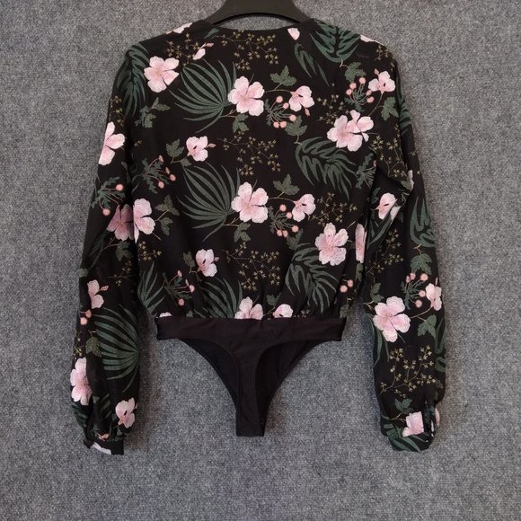 LOVERS & FRIENDS Laya Bodysuit XS‎ Black Pink Green Embroidered Long Sleeve - Picture 9 of 13